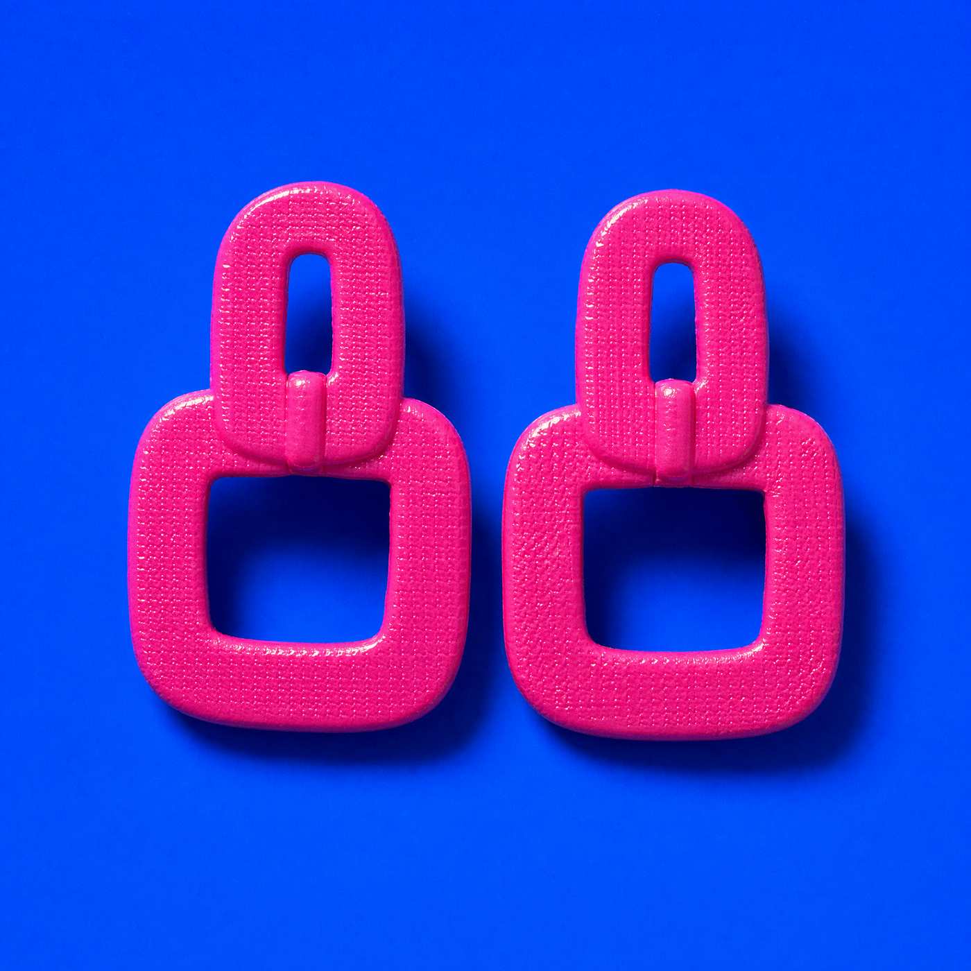 Textured Linked Cutout Dangle Earrings