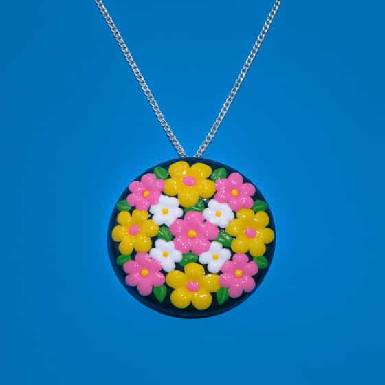 Glossy Pietra Dura Floral Applique Necklace